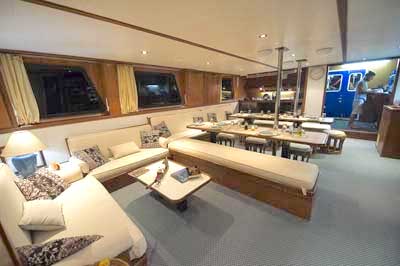 raja-ampat-aggressor-1